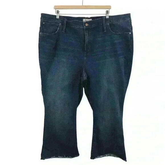 Madewell Women’s Cali Demi Boot Cut Jeans Size 37P - Picture 1 of 8